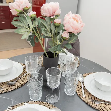 Large Vacation In The Old Town *