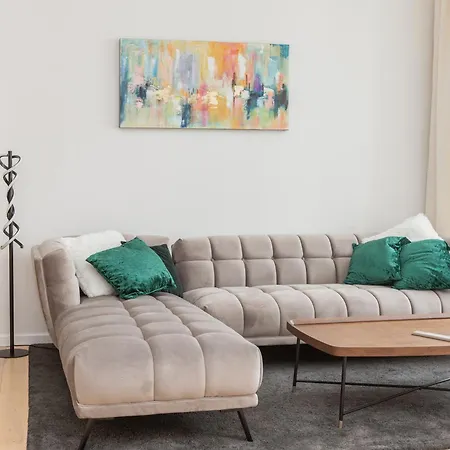 Large Vacation In The Old Town * Riga