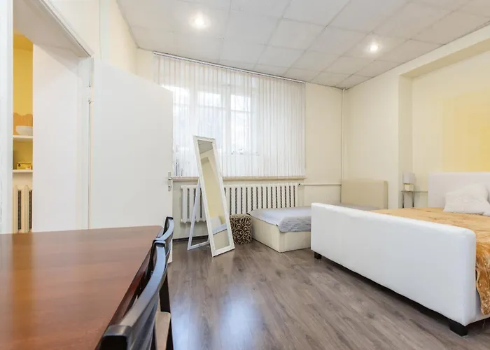 Large Vacation In The Old Town *