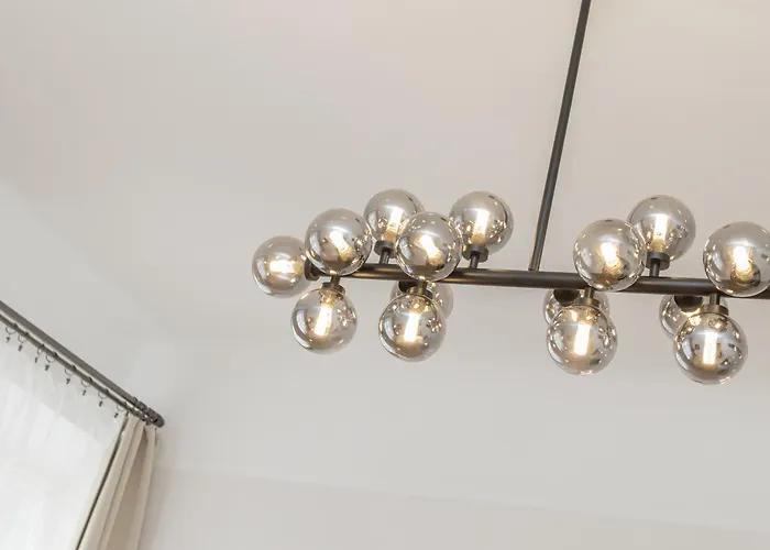 Large Vacation In The Old Town *