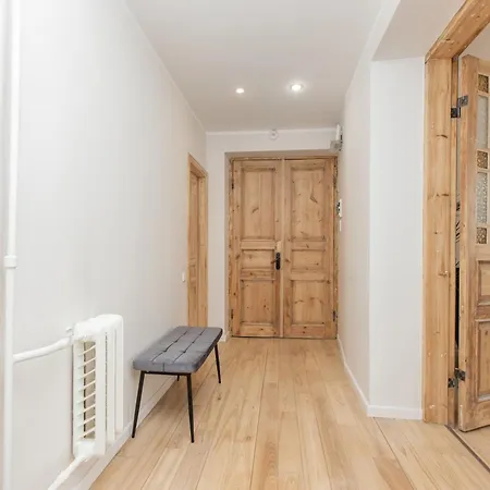 Lägenhet Large Vacation In The Old Town *