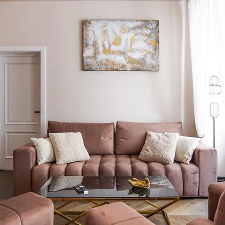 아파트 Large Vacation In The Old Town 리가