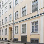 Large Vacation In The Old Town *
